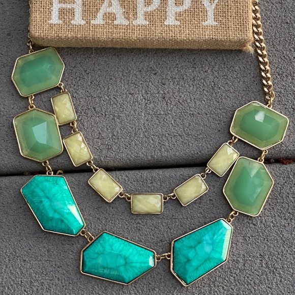 Multi Color Statement Necklace - Picture 2 of 4